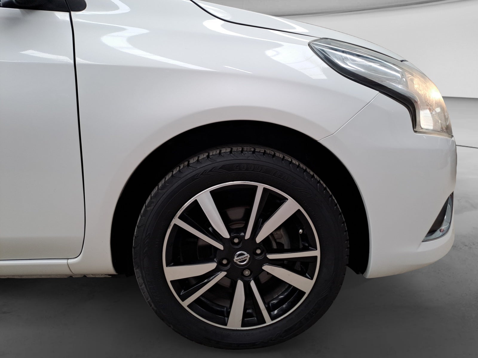 2019 Nissan VERSA EXCLUSIVE NAVI AT AC