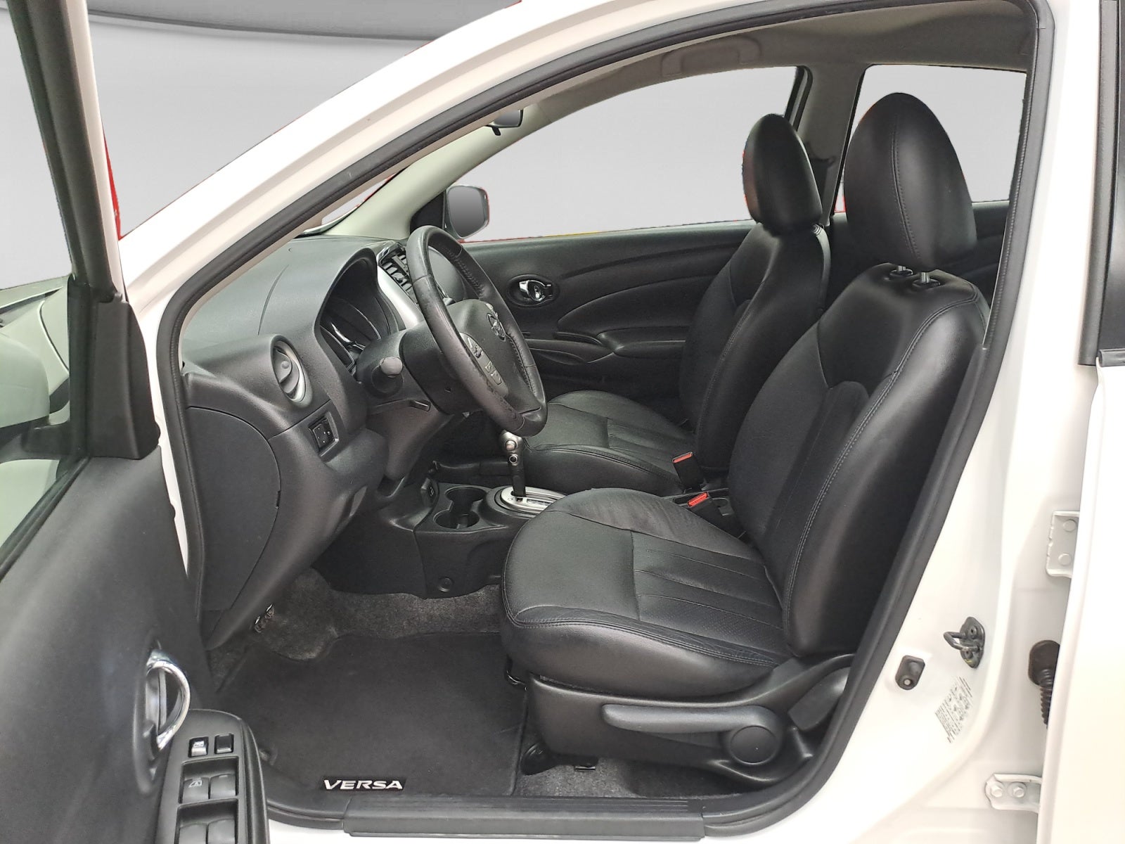2019 Nissan VERSA EXCLUSIVE NAVI AT AC