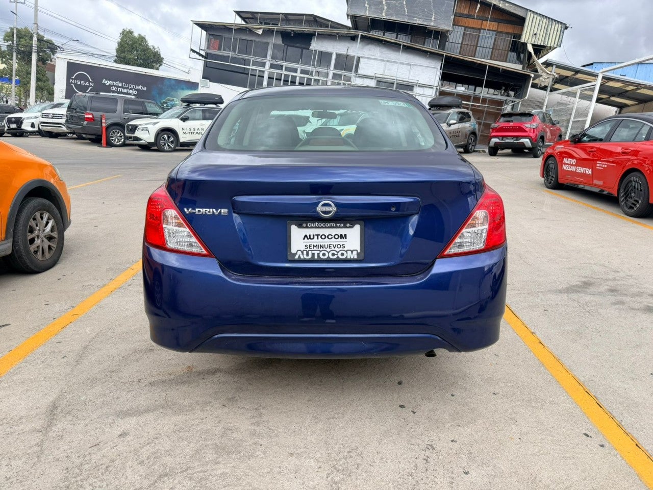 2025 Nissan V-DRIVE V-DRIVE T/M A/C