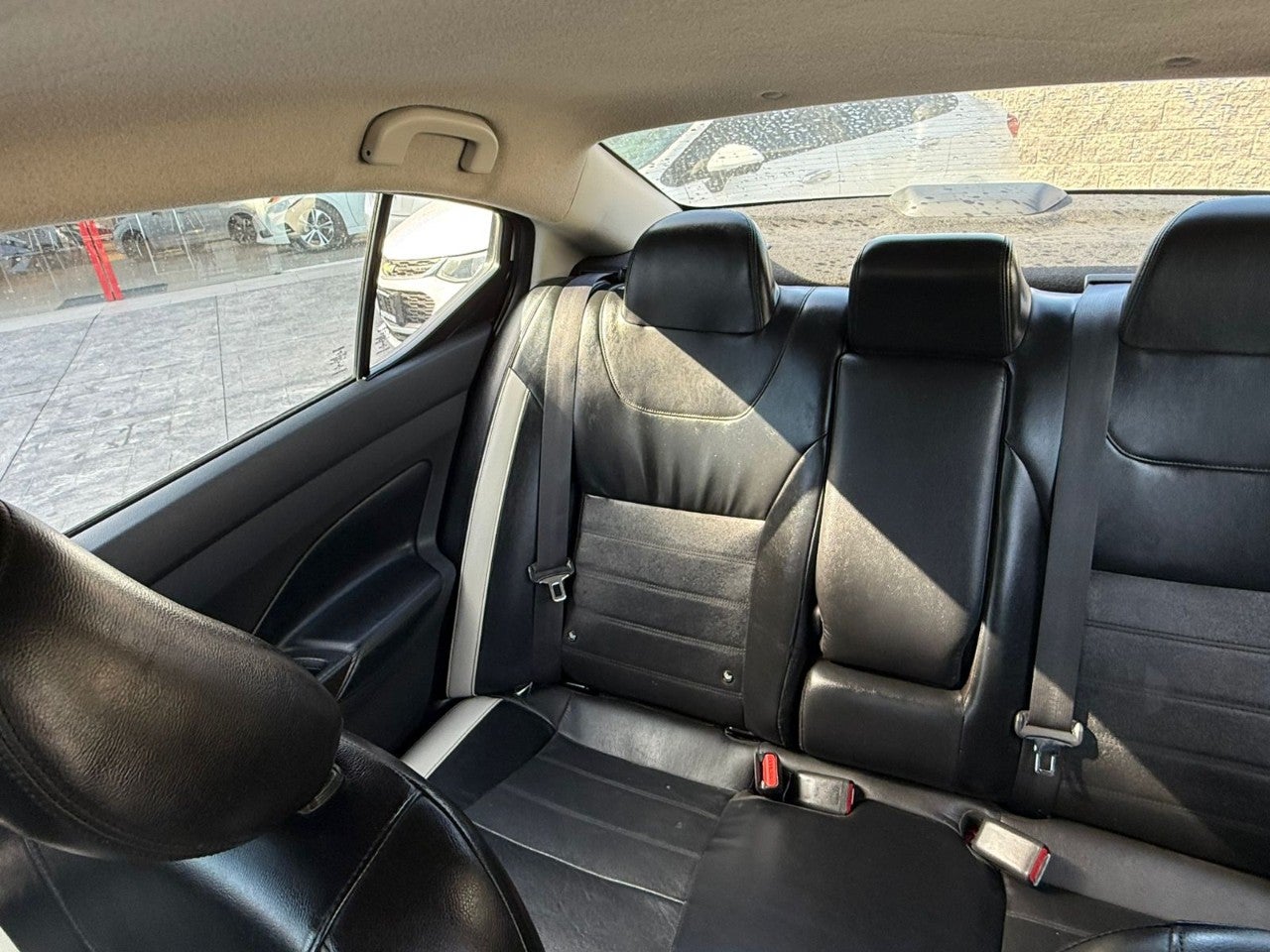 2021 Nissan VERSA PLATINUM CVT 21