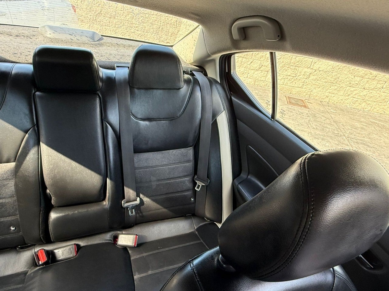 2021 Nissan VERSA PLATINUM CVT 21