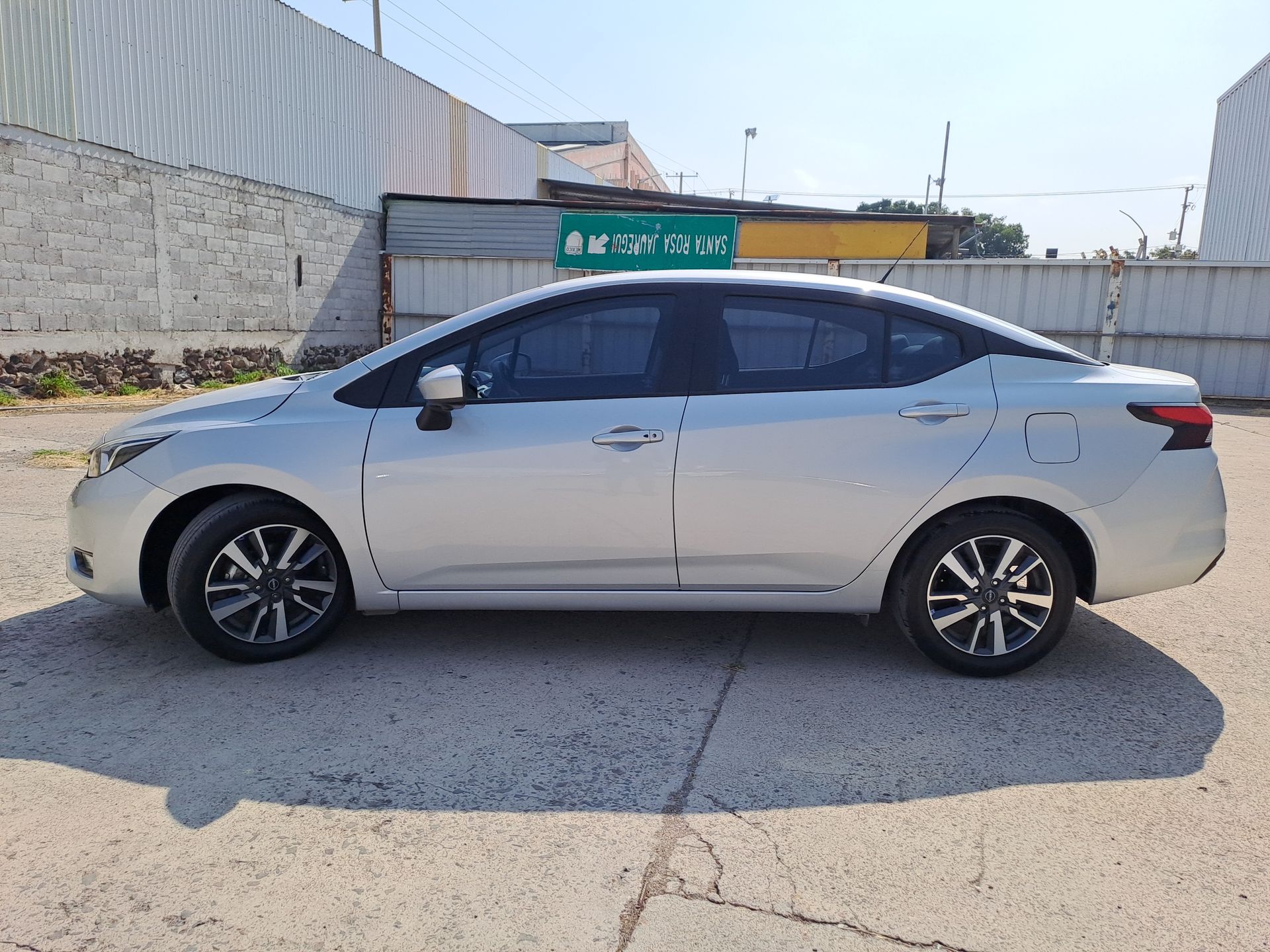 2024 Nissan VERSA ADVANCE CVT 24
