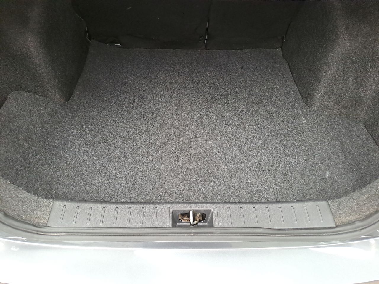 2021 Nissan VERSA ADVANCE CVT 21