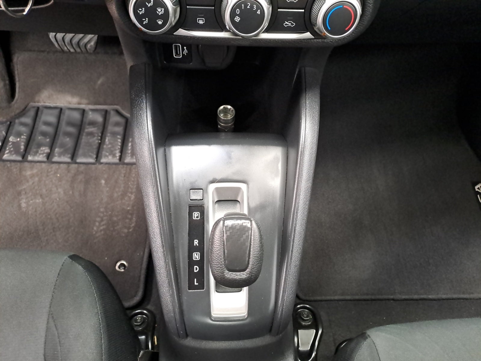 2024 Nissan VERSA SENSE CVT 24