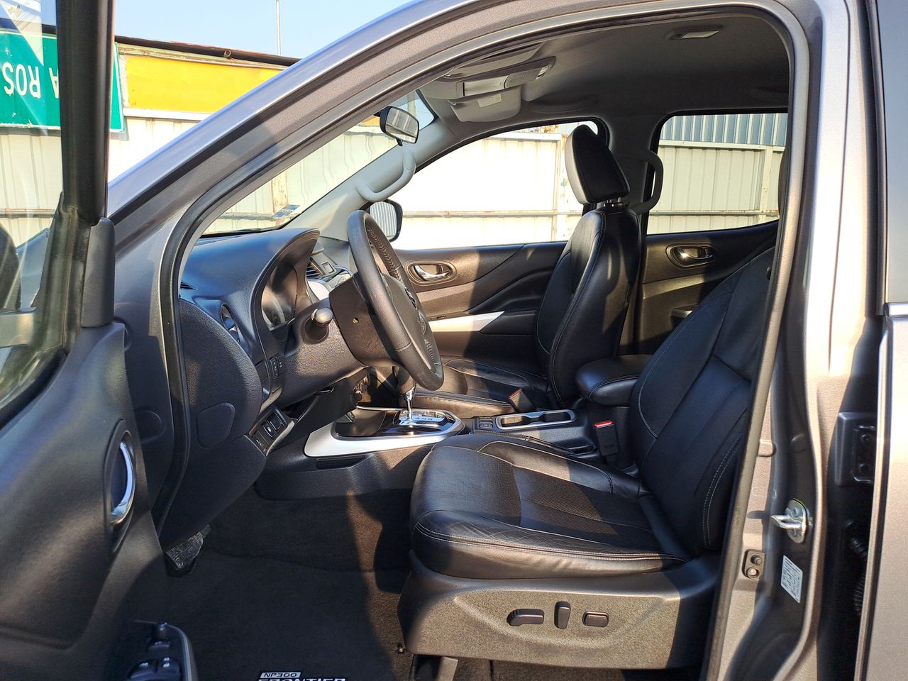 2020 Nissan FRONTIER LE DIESEL 4X4 A/T