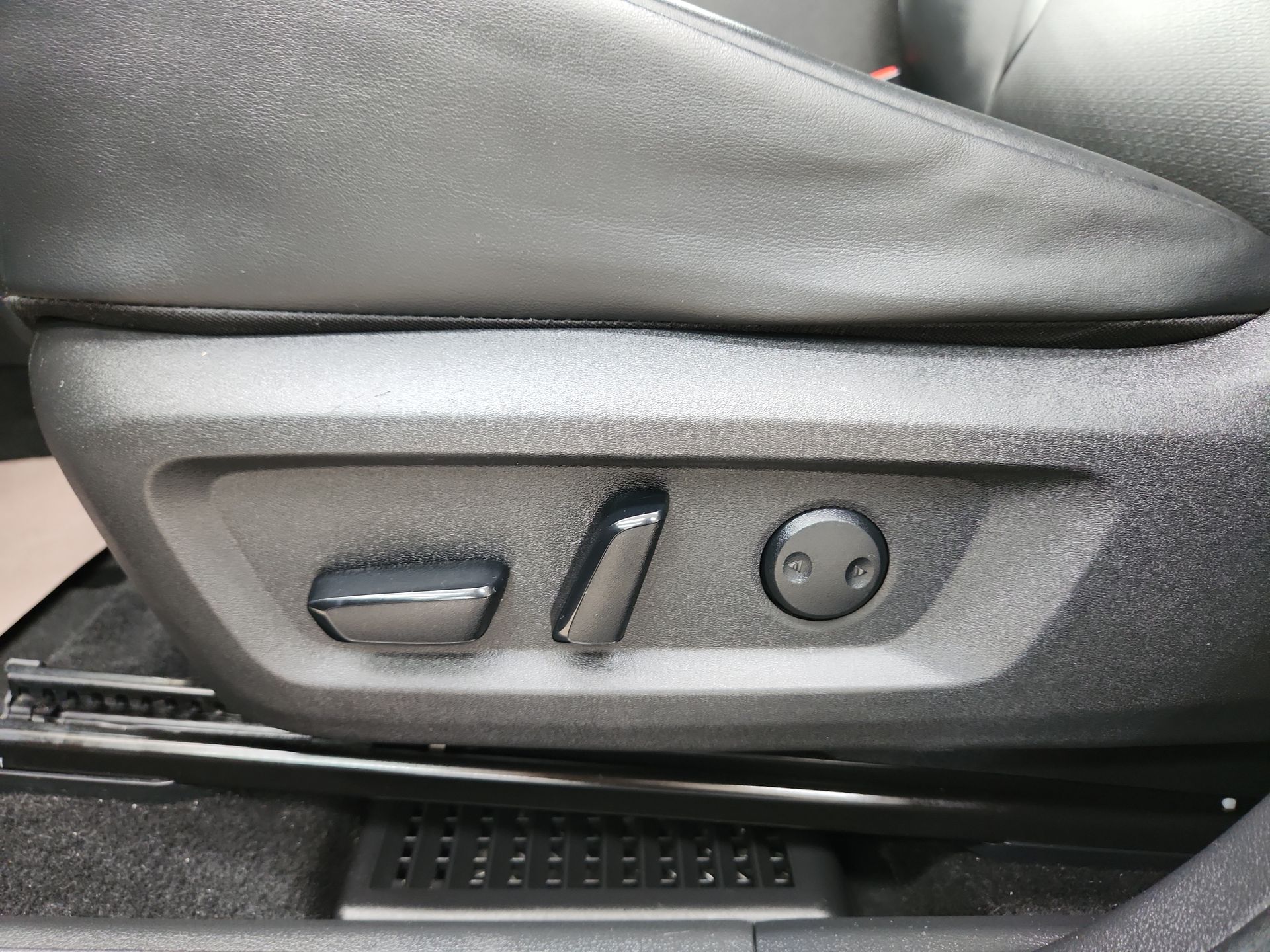 2024 Nissan X-TRAIL PLATINUM 2 ROW 24