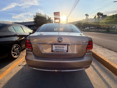 2018 Volkswagen VENTO VENTO COMFORTLINE STD