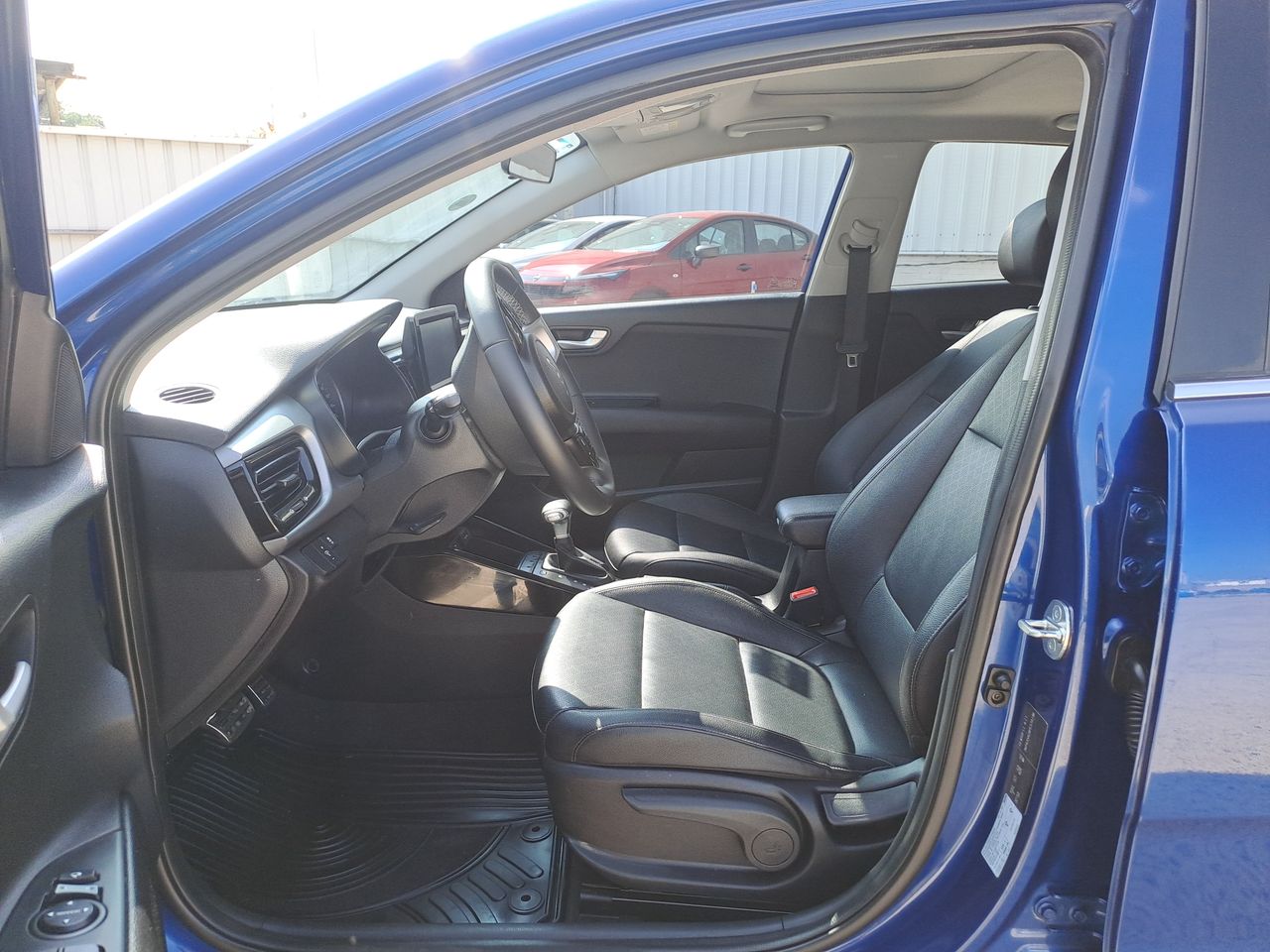 2023 Kia RIO RIO SEDAN EX T/A 1.6L