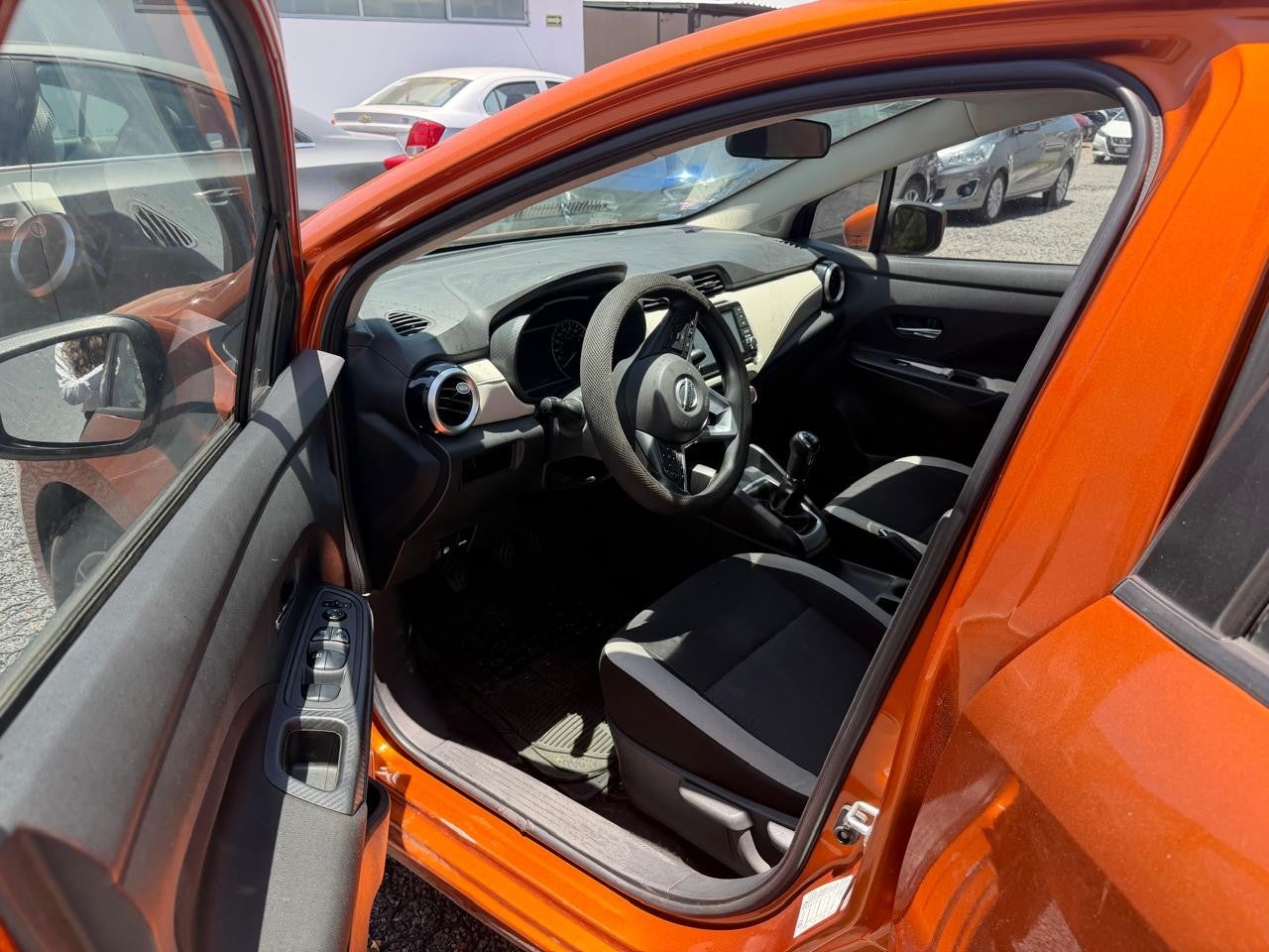 2021 Nissan VERSA ADVANCE MT 21