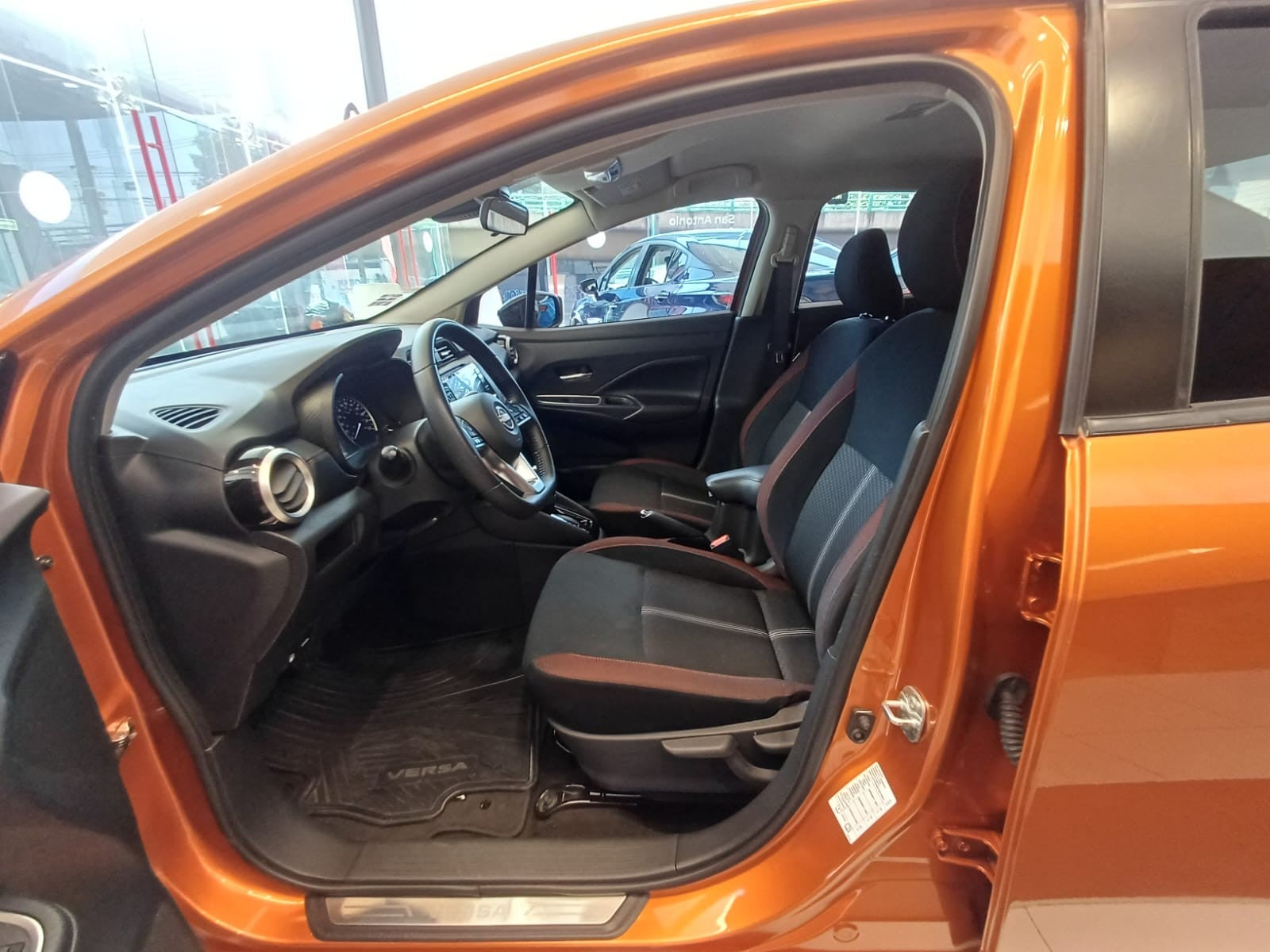 2024 Nissan VERSA ADVANCE CVT 24