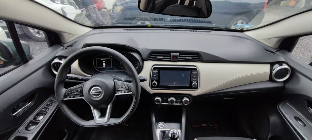 2021 Nissan VERSA VERSA ADVANCE MT
