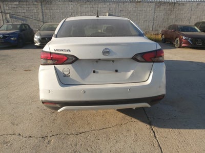 2022 Nissan VERSA ADVANCE CVT 22