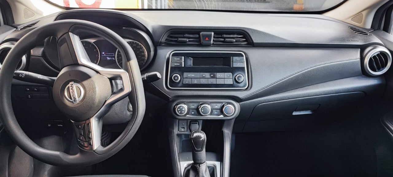 2021 Nissan VERSA SENSE MT 21