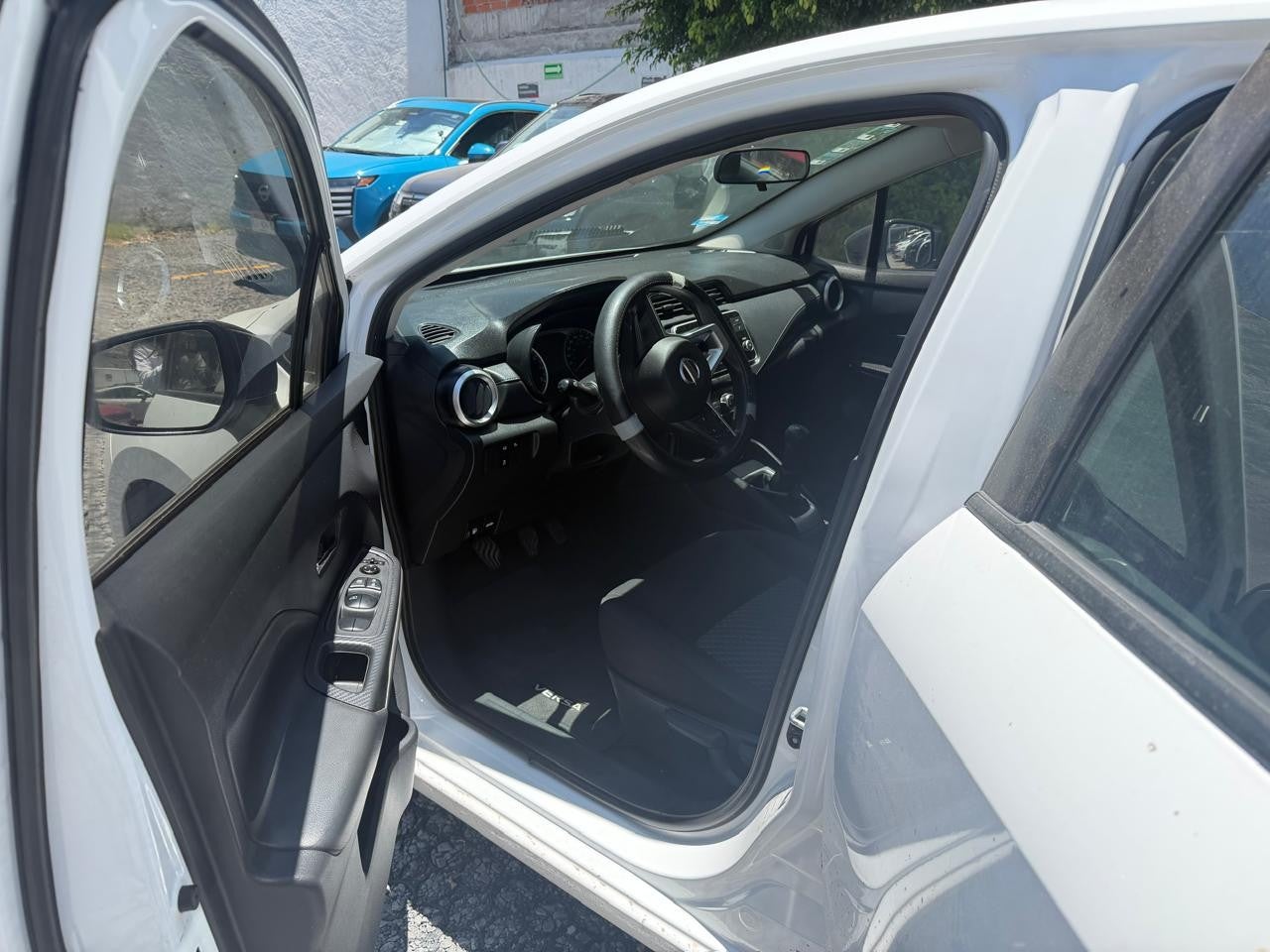 2022 Nissan VERSA VERSA 1.6 SENSE 4P