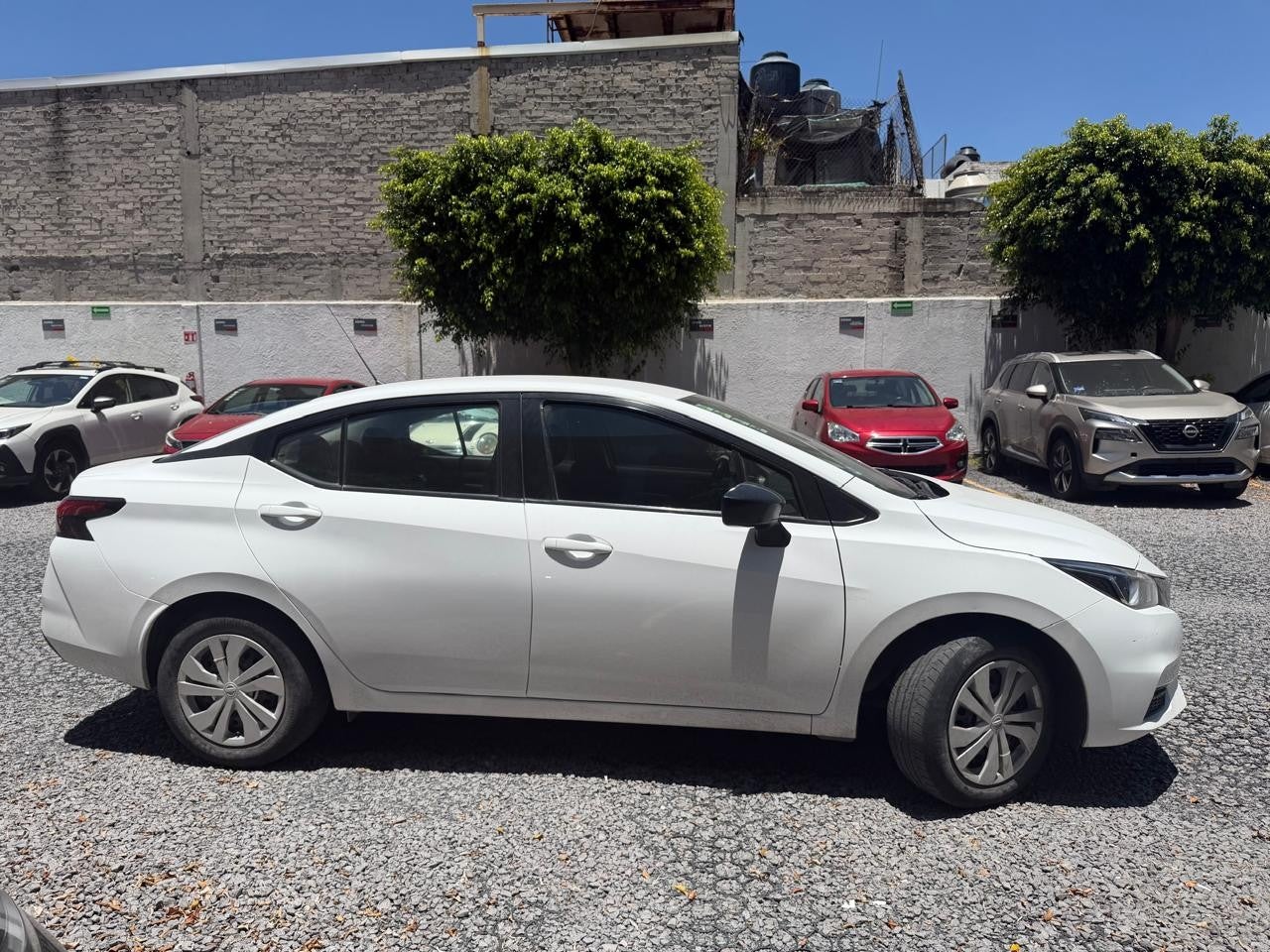 2022 Nissan VERSA VERSA 1.6 SENSE 4P