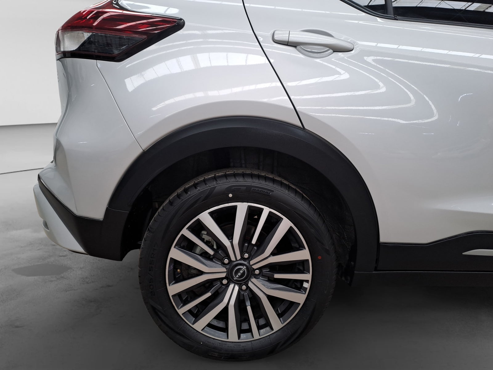 2022 Nissan KICKS EXCLUSIVE 1.6 LTS CVT 22