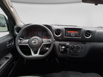 2024 Nissan URVAN 14 PASAJEROS AMPLIA AA 24