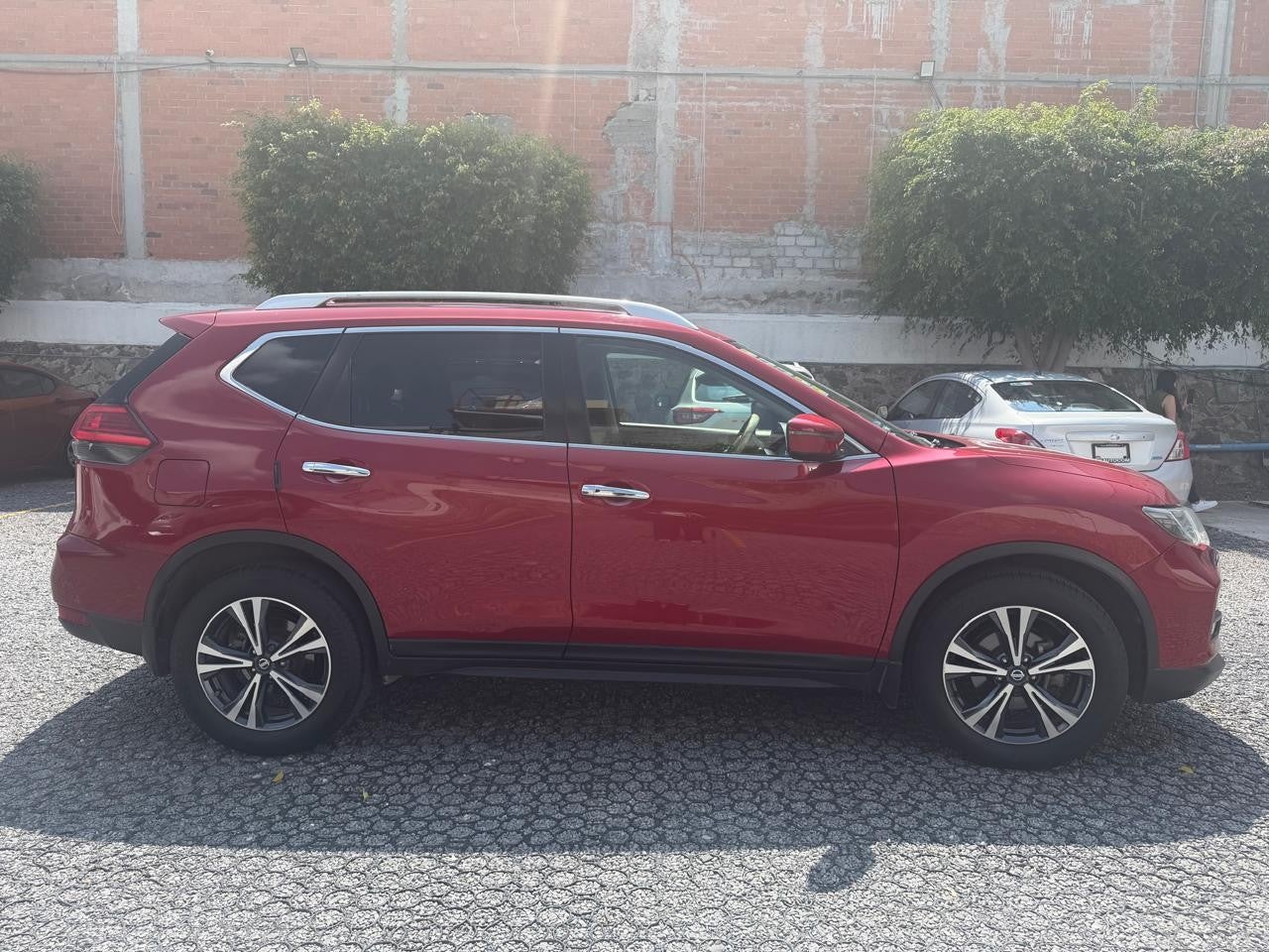2018 Nissan X-TRAIL XTRAIL ADVANCE 2 FILAS
