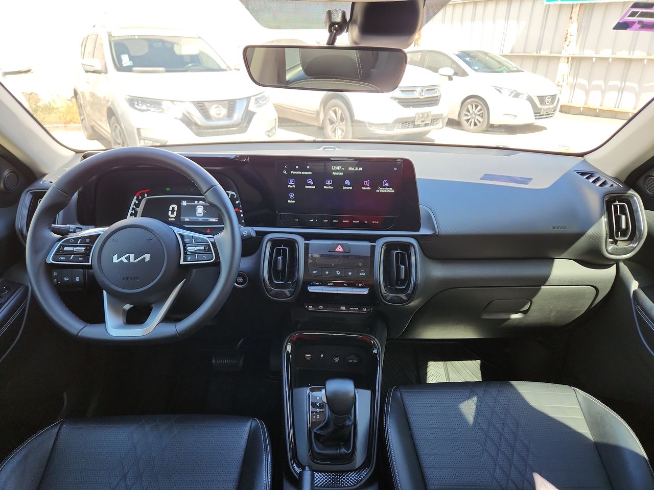 2024 Kia SONET SX IVT