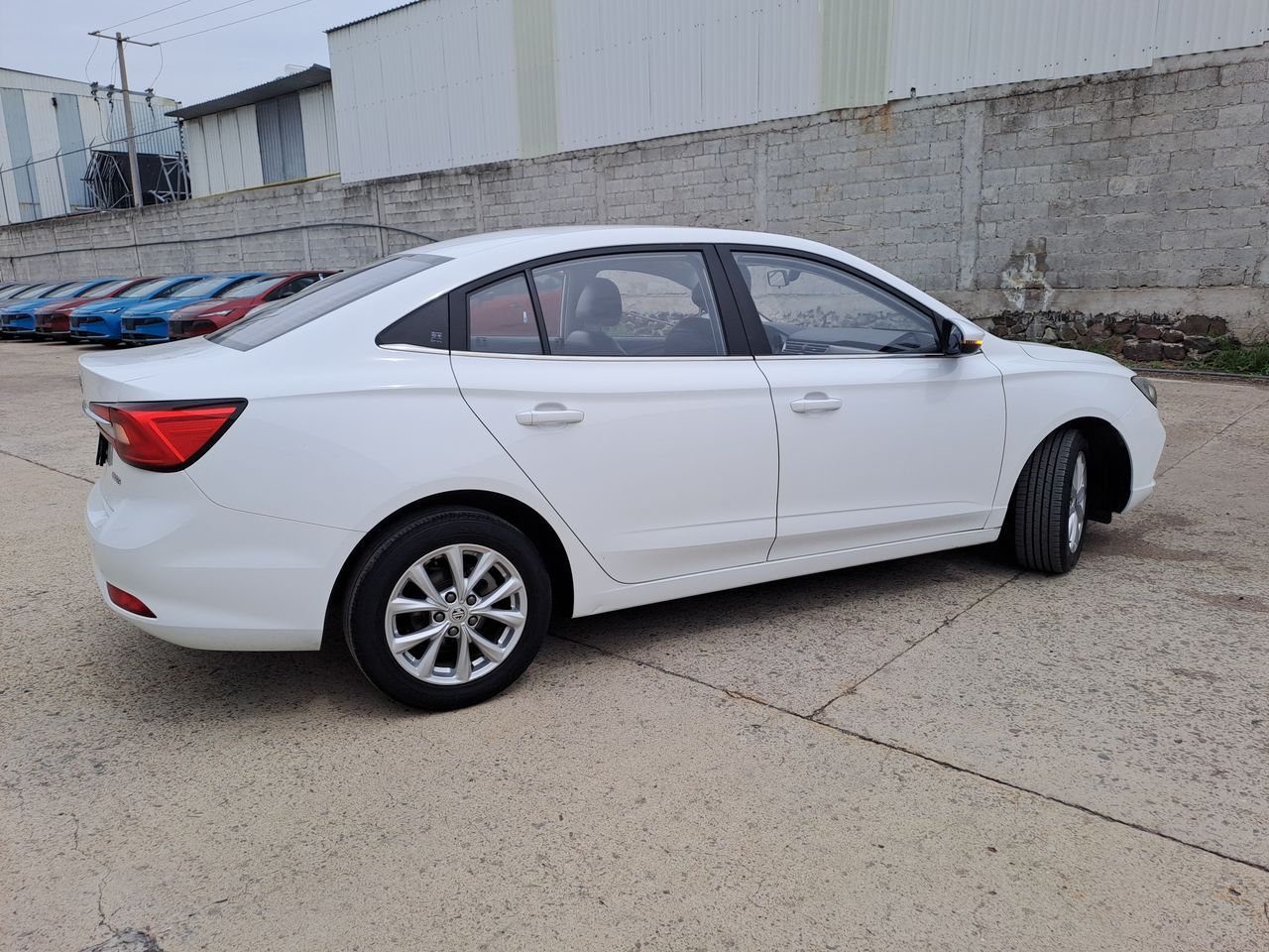 2023 MG MG5 1.5L COM EXCITE MT