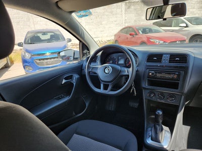 2017 Volkswagen VENTO TIPTRONIC