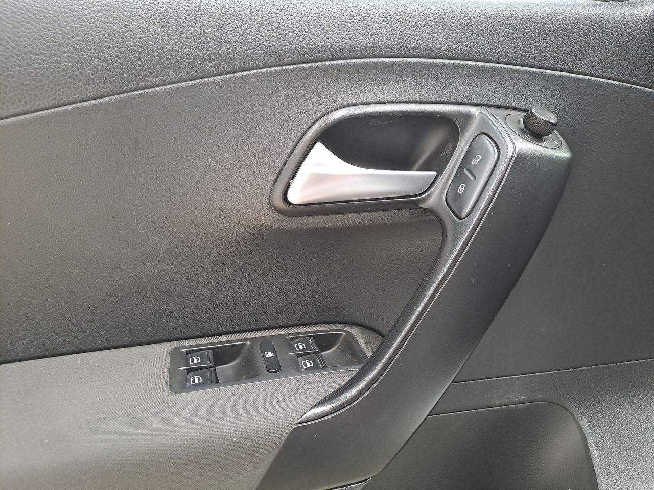 2019 Volkswagen POLO DESIGN & SOUND TIPTRONIC