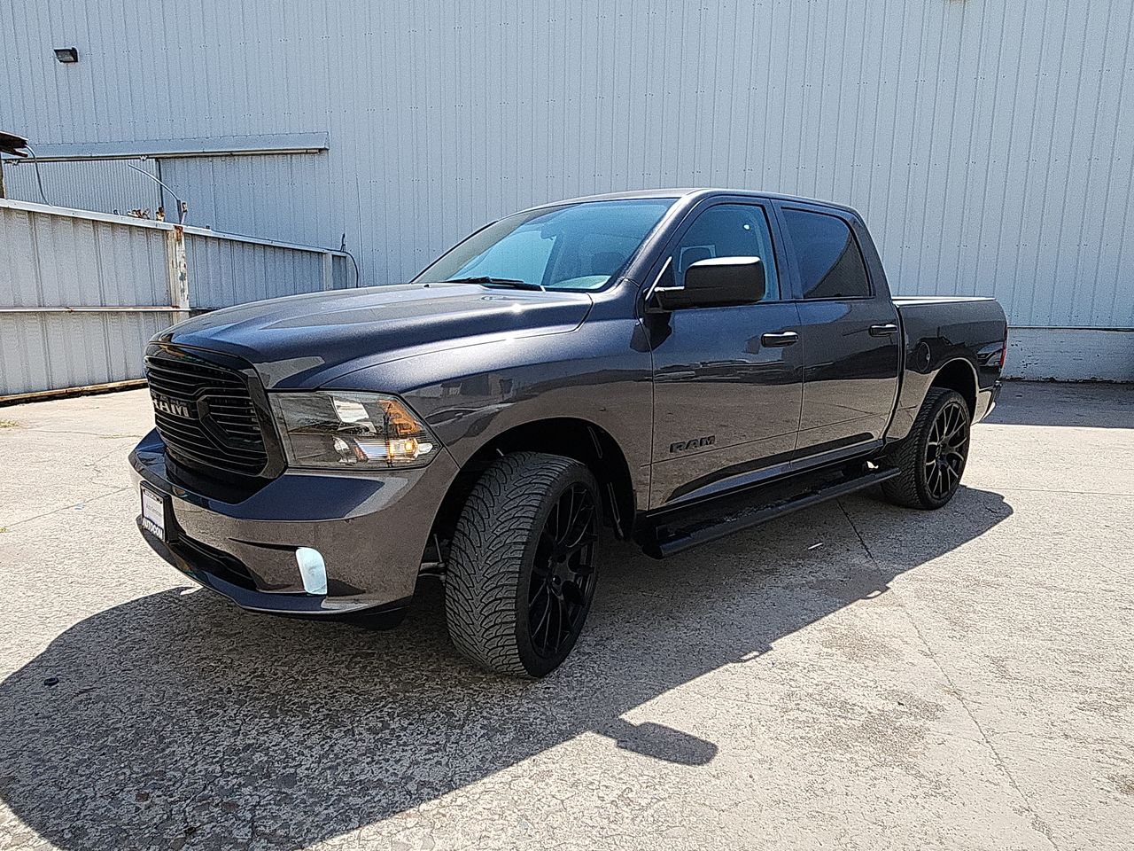 2023 RAM 1500 HEMI SPORT CREW CAB 4X4 V8 8AT