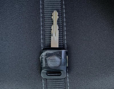 2025 Nissan VERSA TM AC AUDIO 25