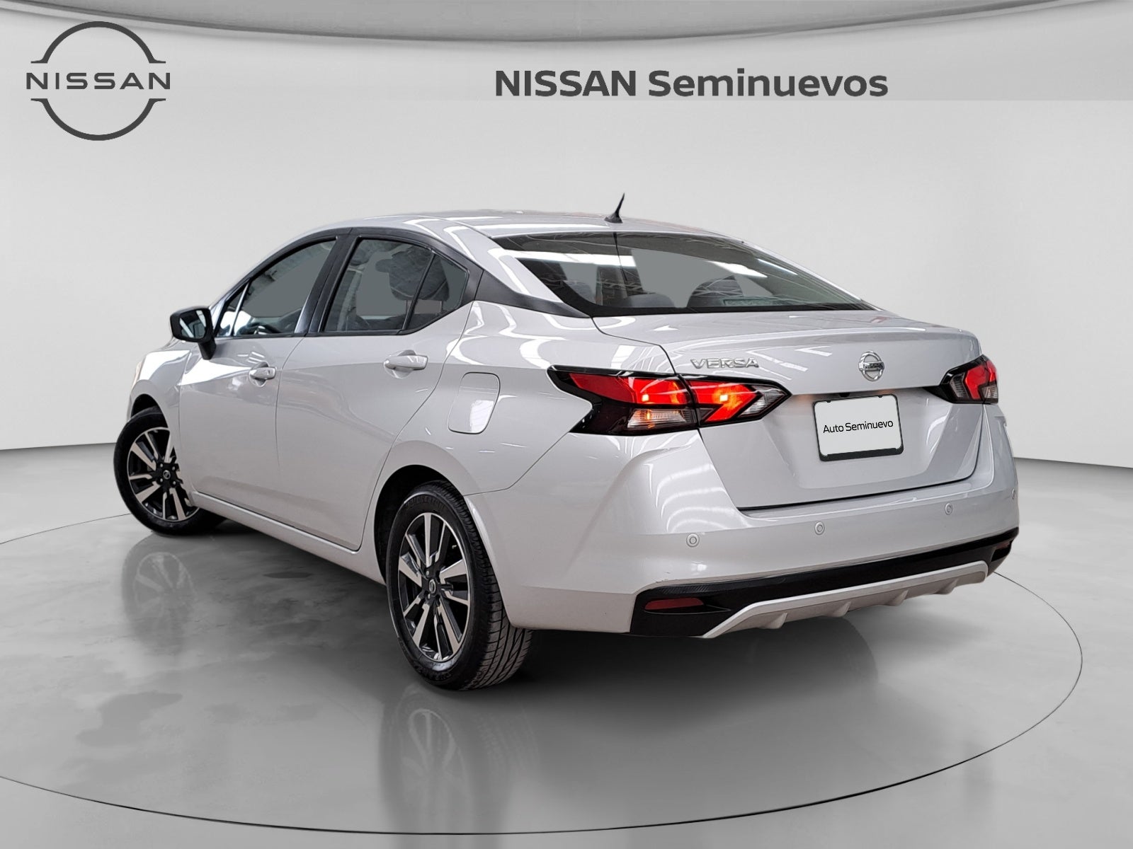2021 Nissan VERSA VERSA ADVANCE CVT