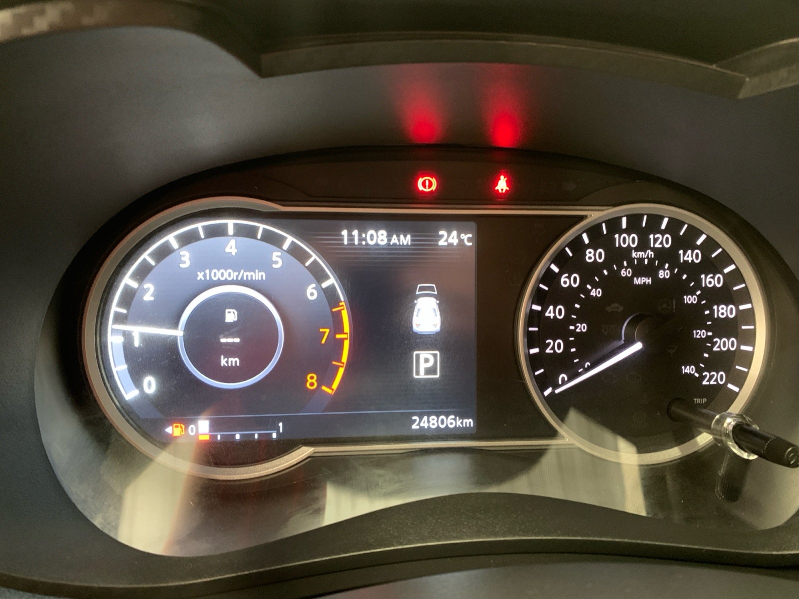 2025 Nissan VERSA ADVANCE CVT 25