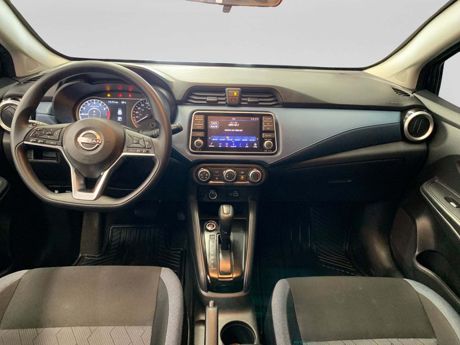 2025 Nissan VERSA ADVANCE CVT 25