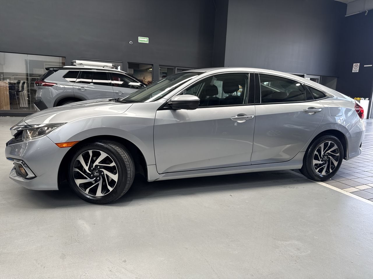 2019 Honda CIVIC I-STYLE