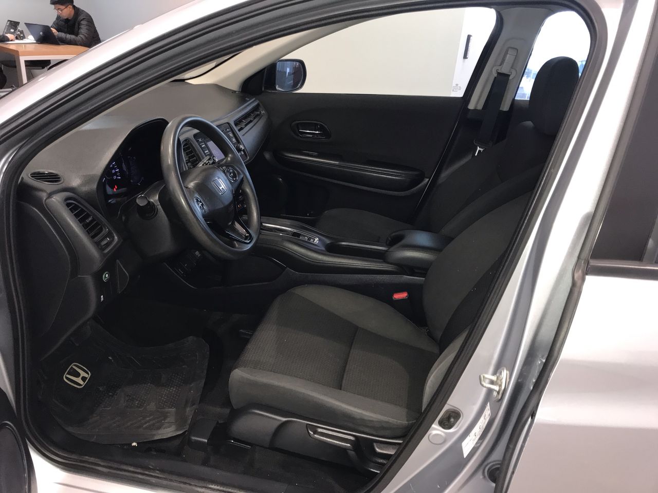 2020 Honda HR-V UNIQ CVT