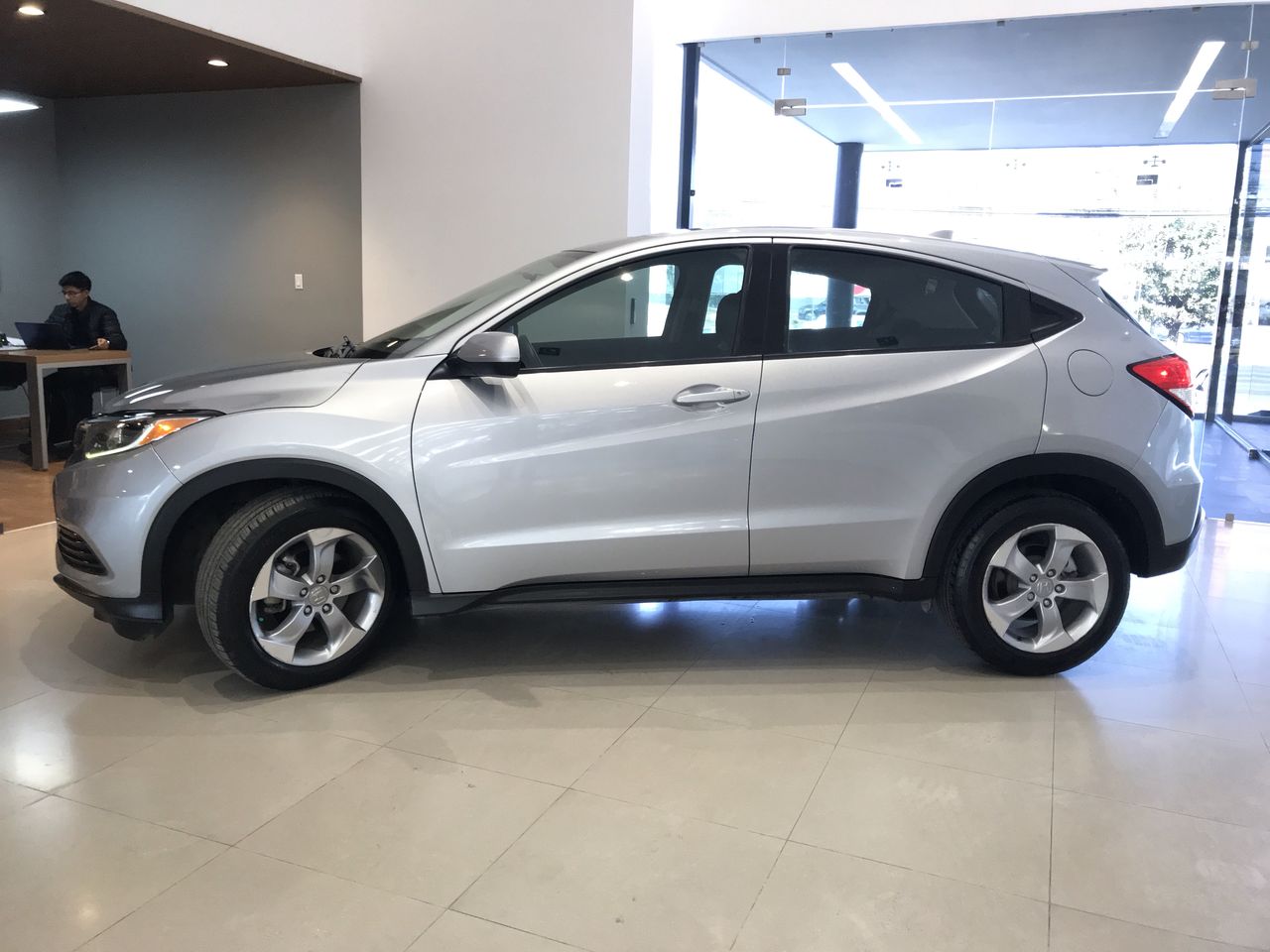 2020 Honda HR-V UNIQ CVT