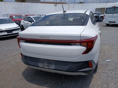 2024 Kia K3 LX MT