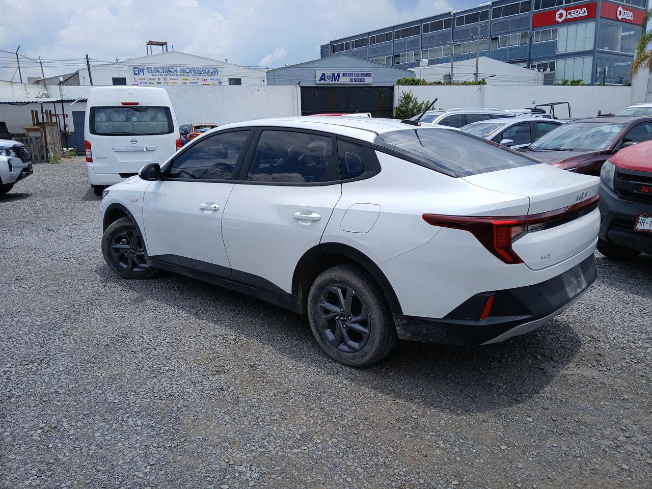 2024 Kia K3 LX MT