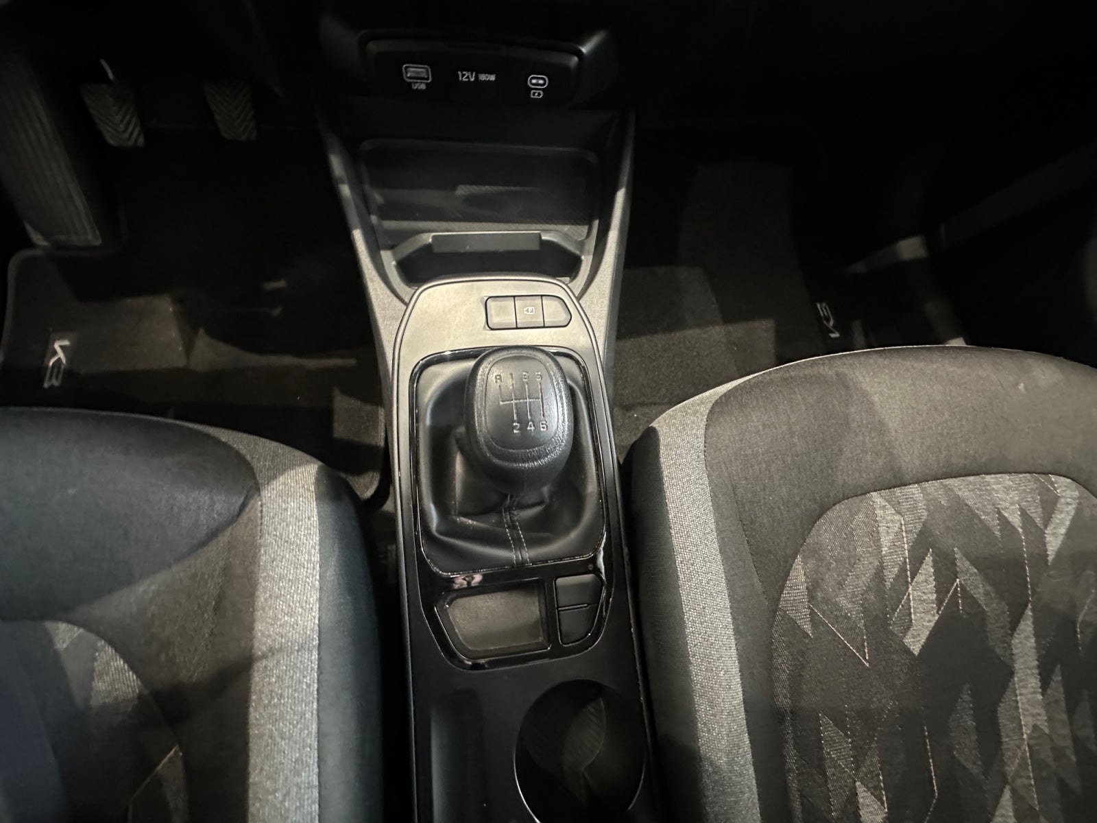 2026 Kia K3 LX MT