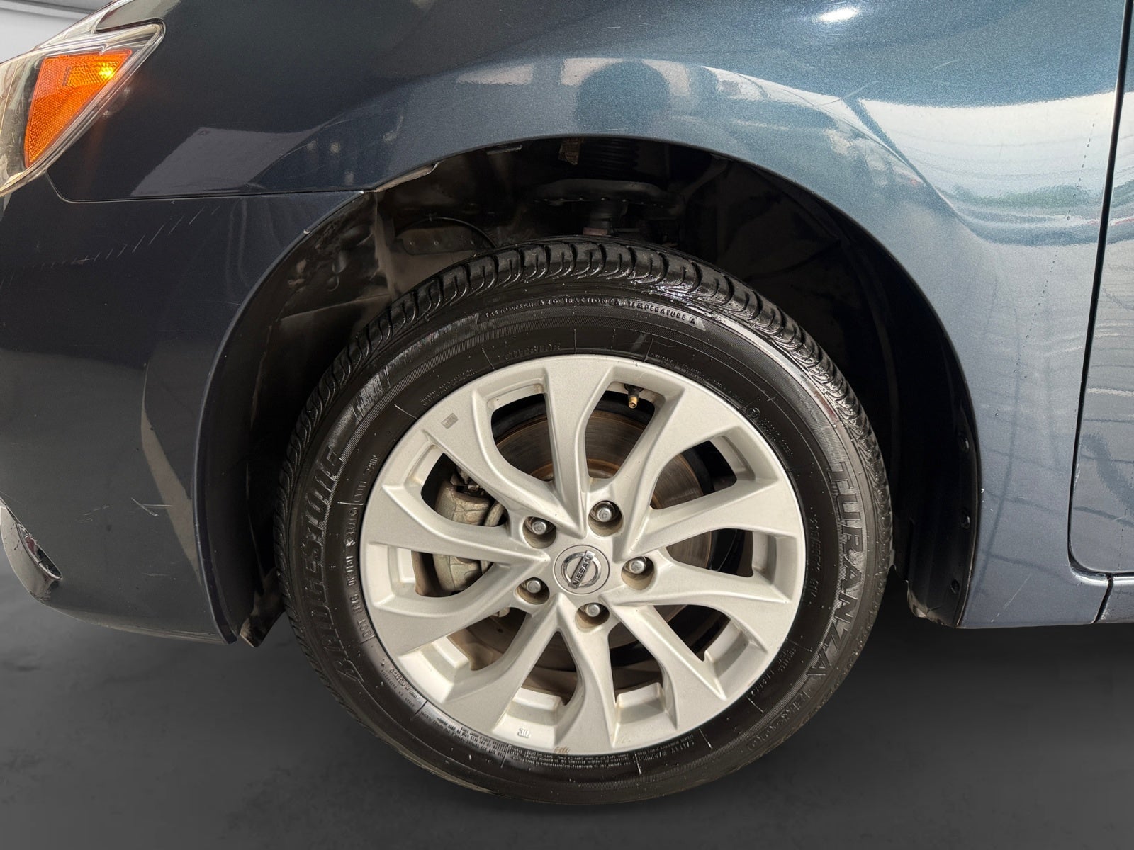 2018 Nissan SENTRA ADVANCE MT