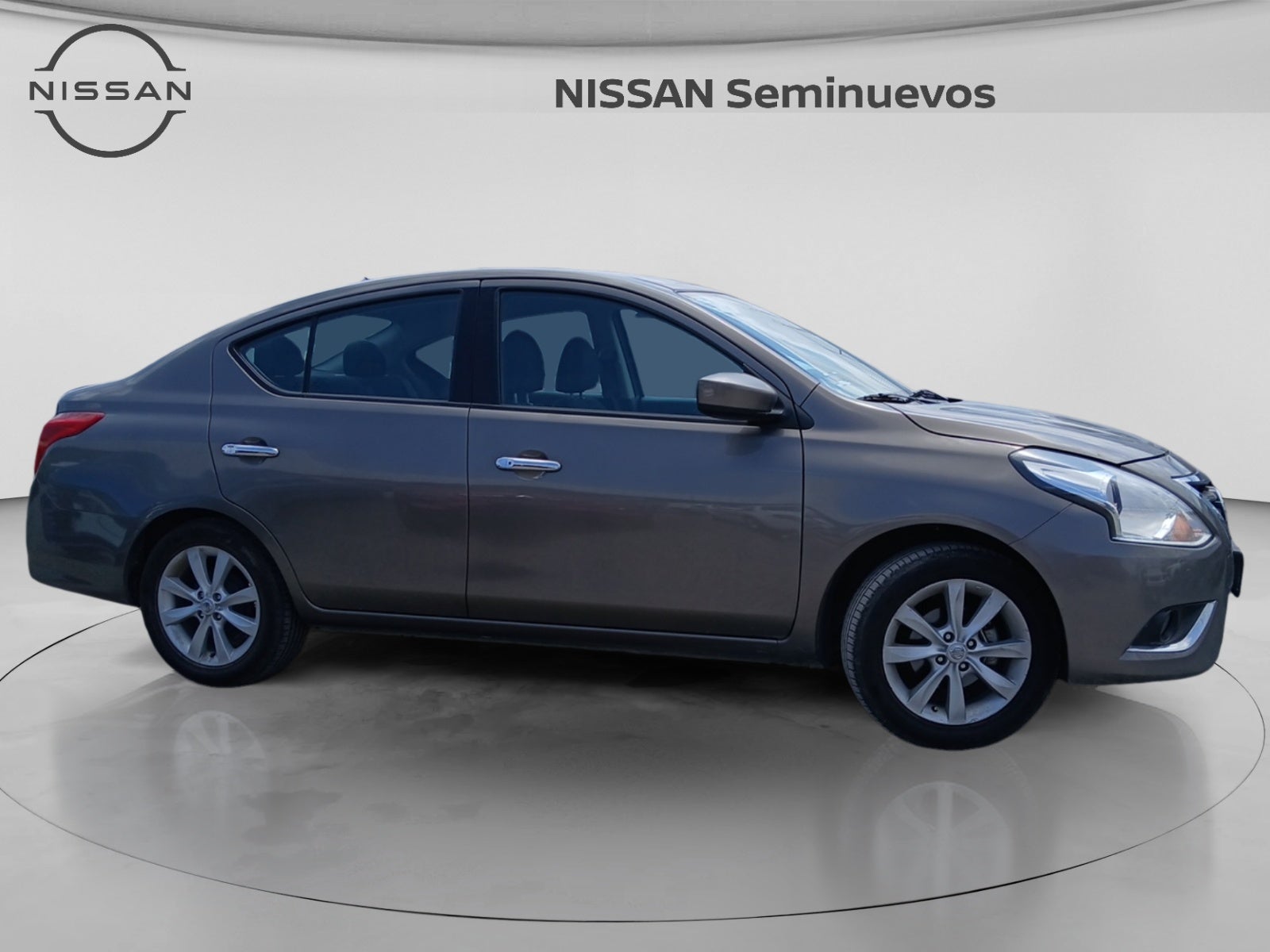 2018 Nissan VERSA ADVANCE MT AC