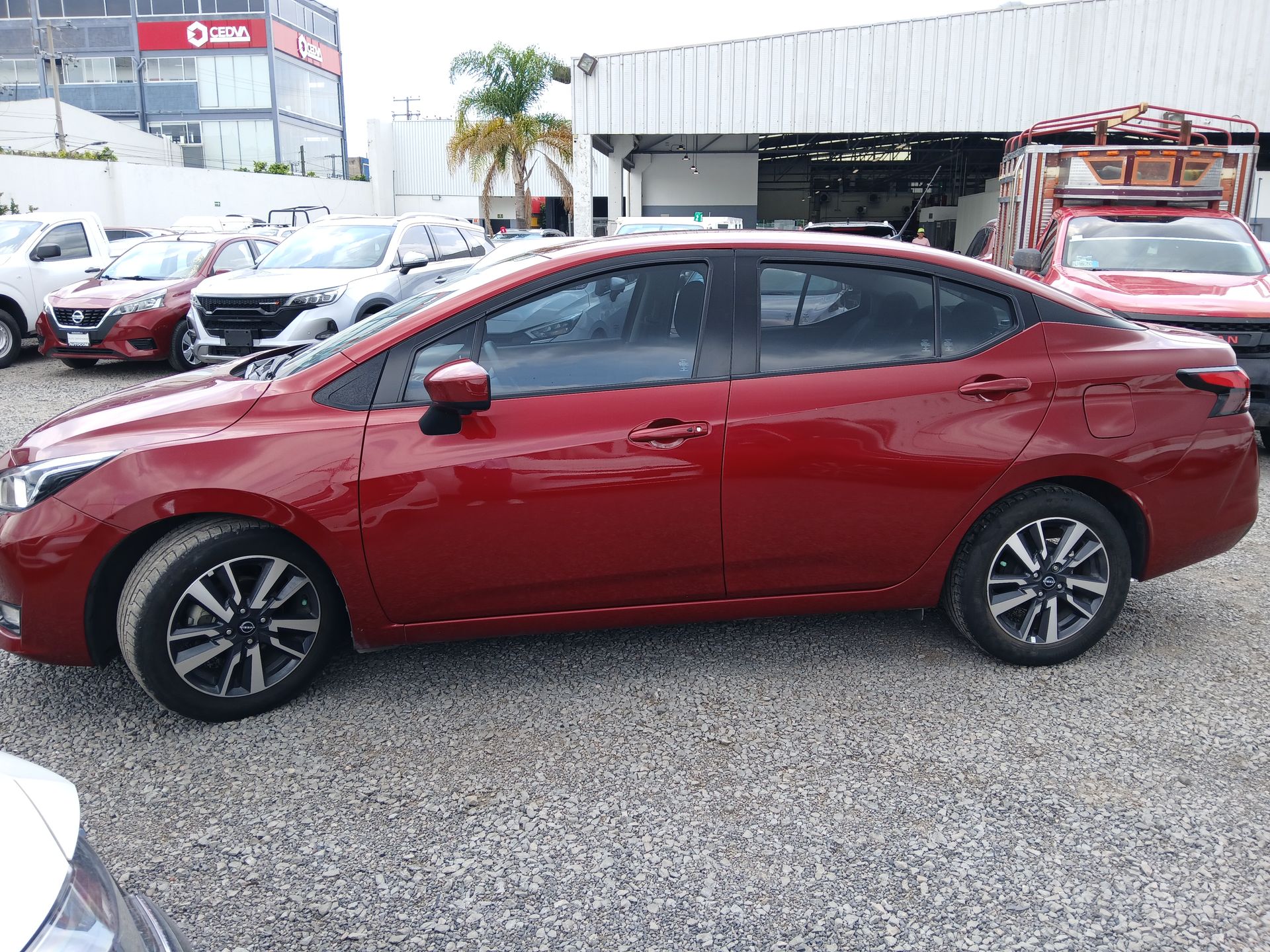 2023 Nissan VERSA VERSA ADVANCE CVT