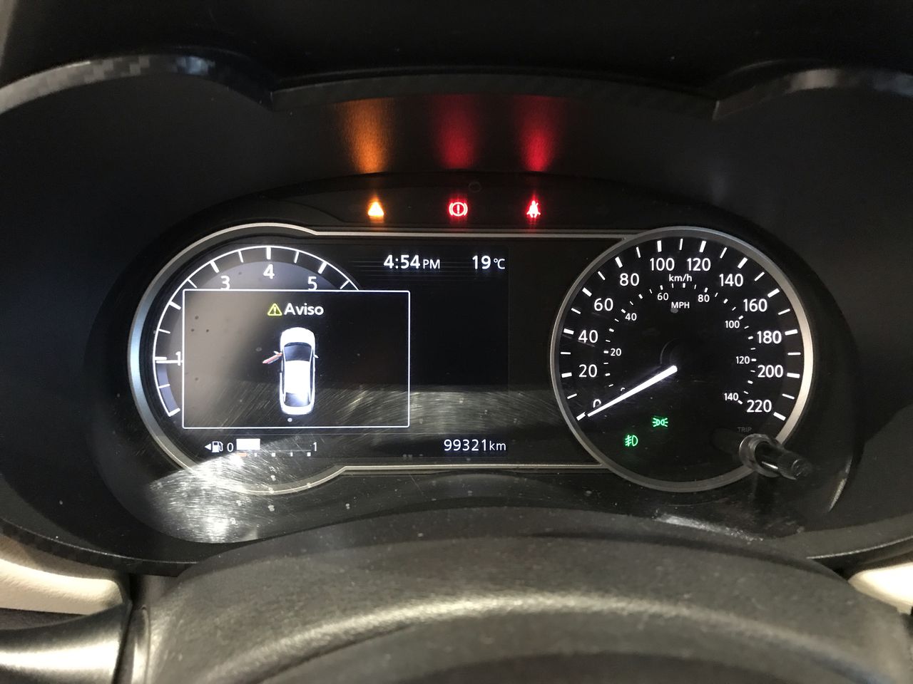 2020 Nissan VERSA ADVANCE MT