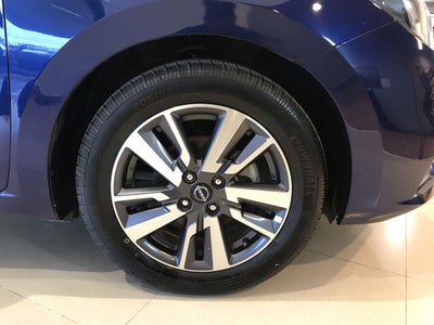 2020 Nissan VERSA ADVANCE MT