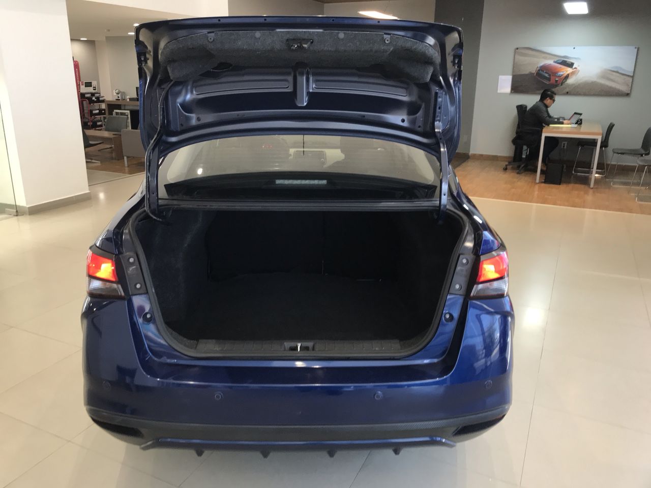 2021 Nissan VERSA ADVANCE CVT 21