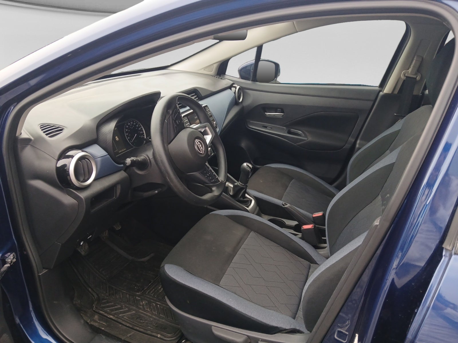2024 Nissan VERSA VERSA ADVANCE MT