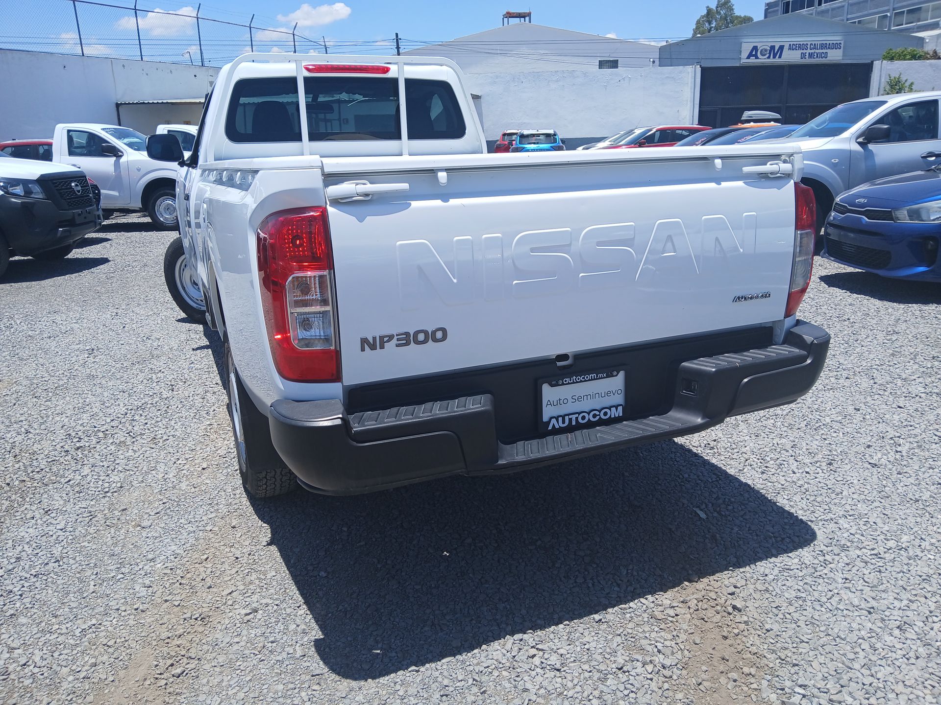 2024 Nissan NP300 NP300 CHASIS TM AC 24