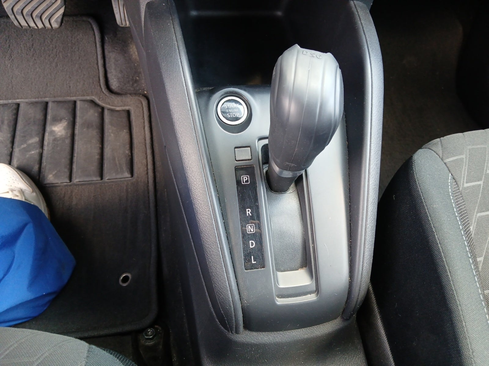 2024 Nissan KICKS PLAY KICKS PLAY ADVANCE CVT