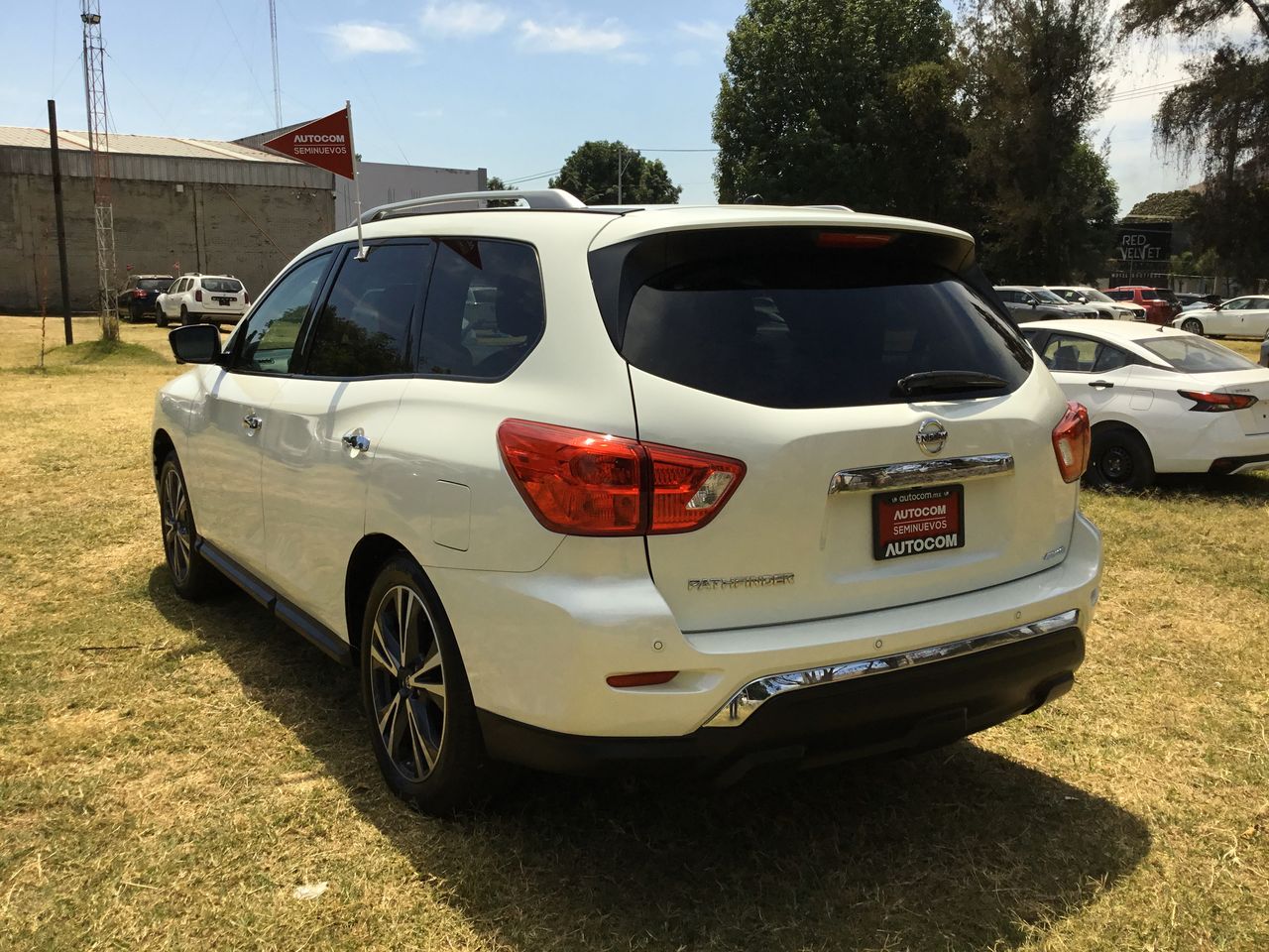 2018 Nissan PATHFINDER EXCLUSIVE