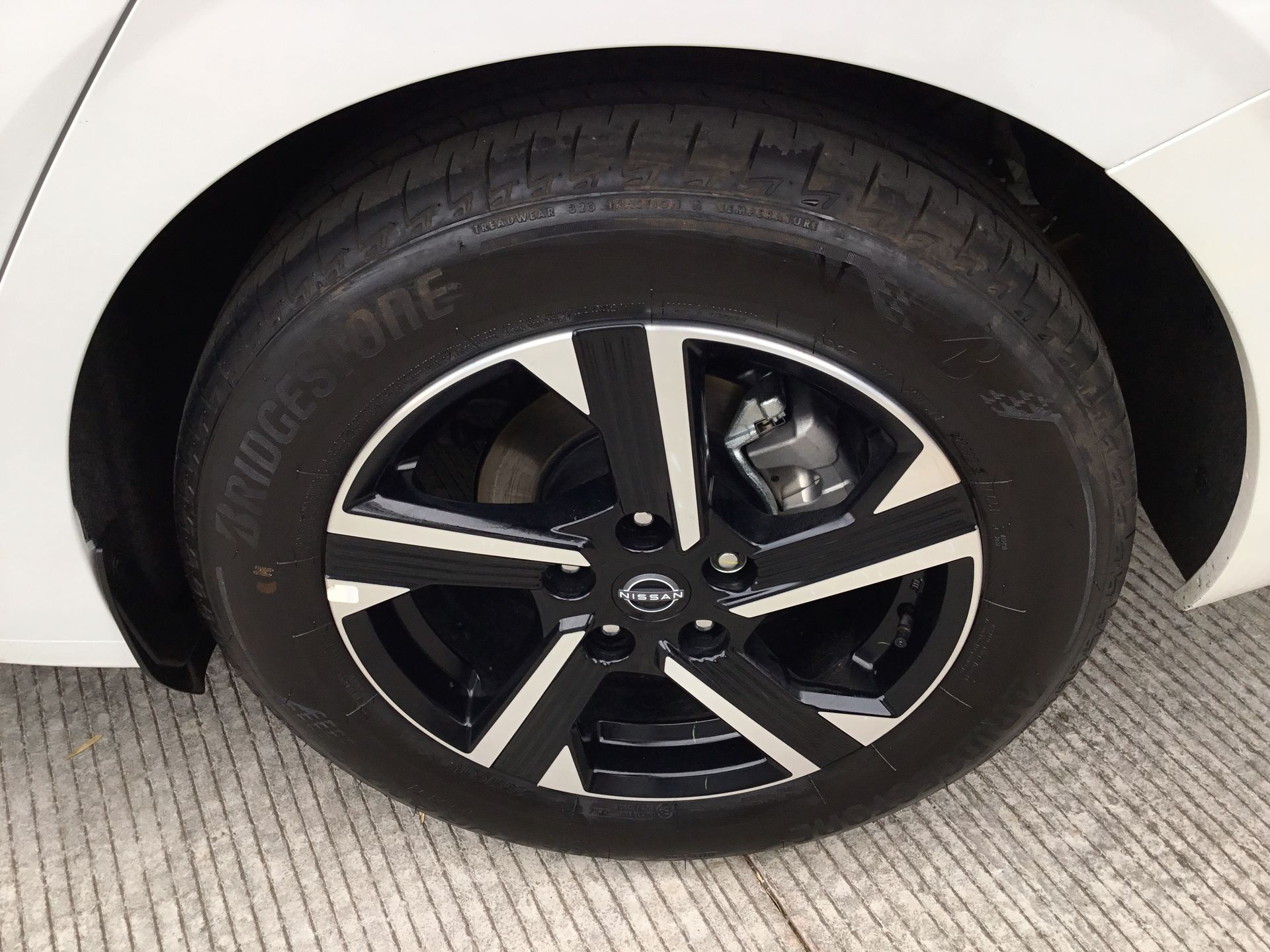2025 Nissan SENTRA SENTRA ADVANCE T/M