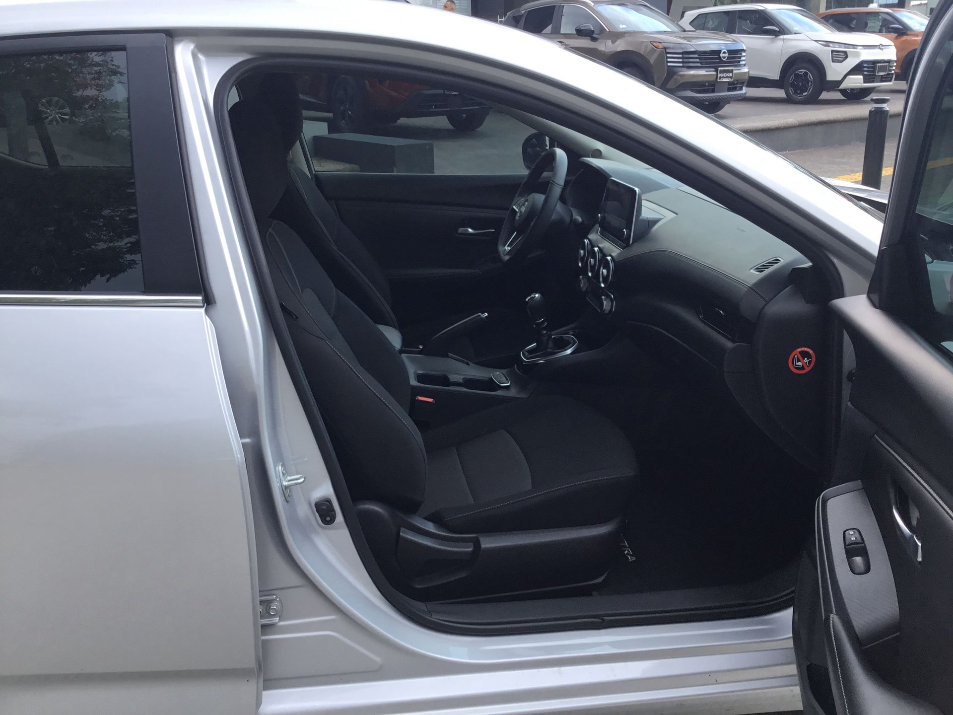 2024 Nissan SENTRA SENTRA ADVANCE T/M