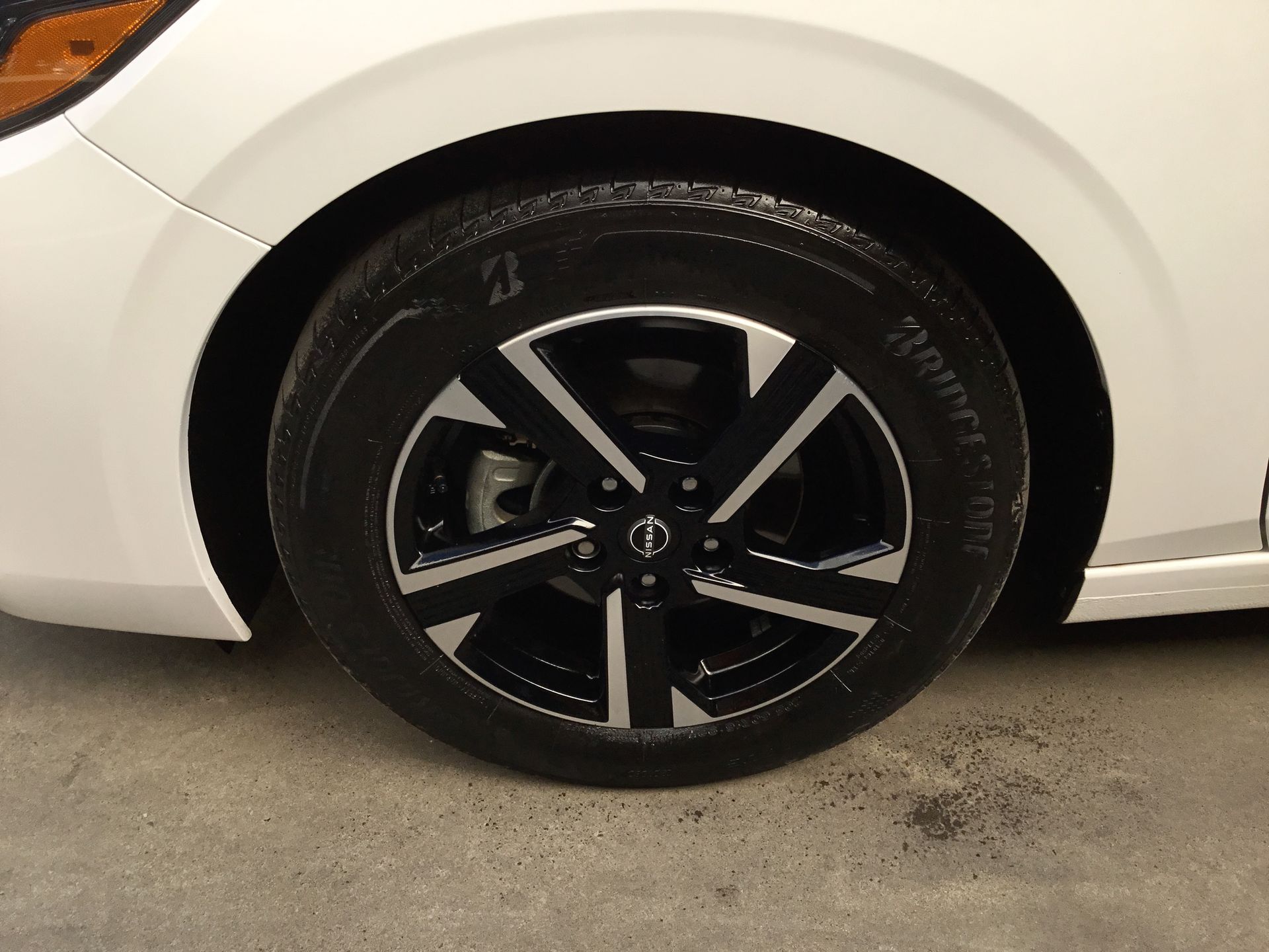 2024 Nissan SENTRA ADVANCE CVT 24